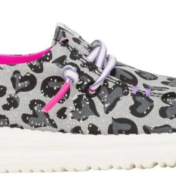 HeyDude Youth Shoe - Size 3 - Brand new in Box - Picture 6 of 7